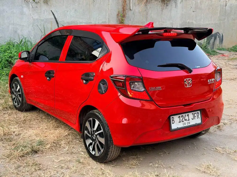 brio e at matic 2023 merah km low