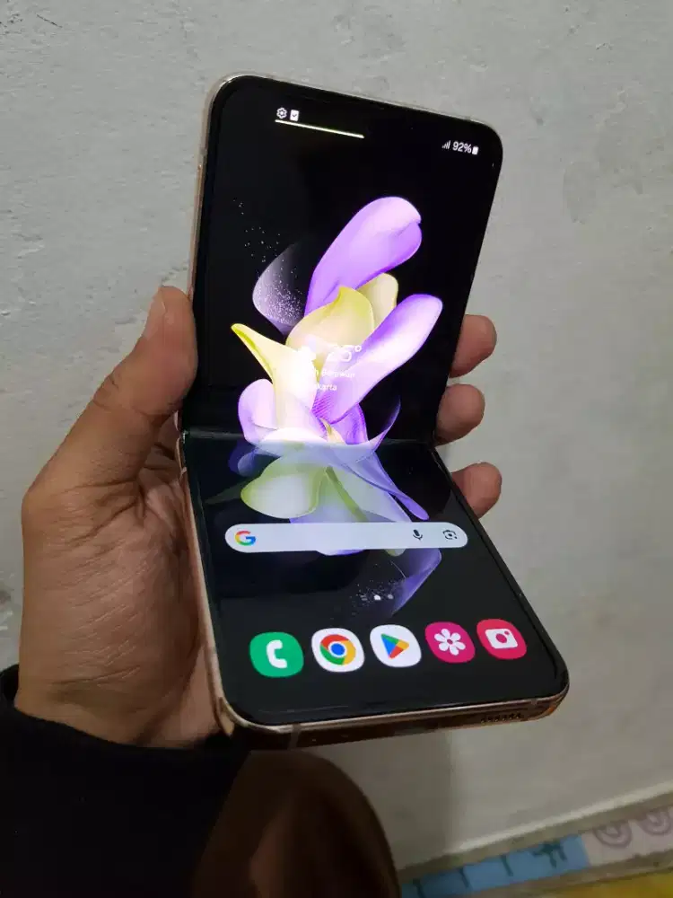 Samsung z flip 4 resmi sein ram 8/256gb murmer normal