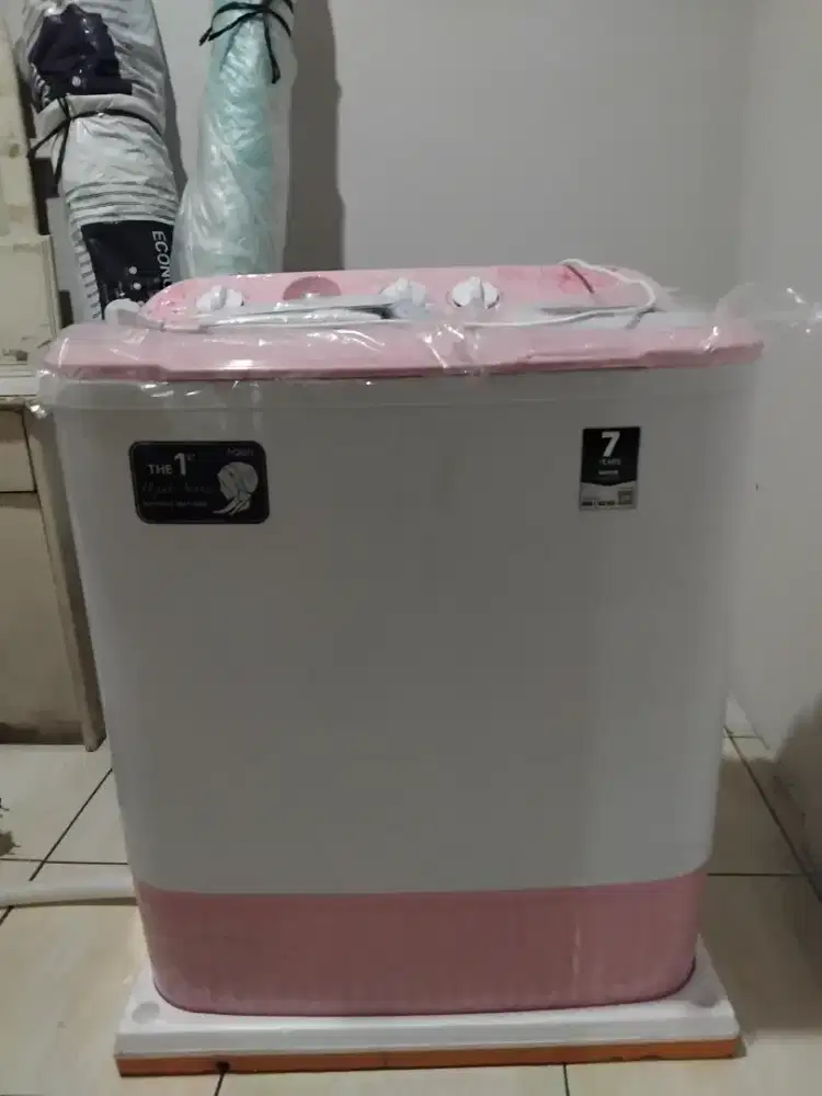 mesin cuci aqua.