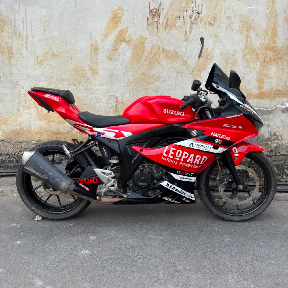Suzuki gsx 150 Plat D bandung