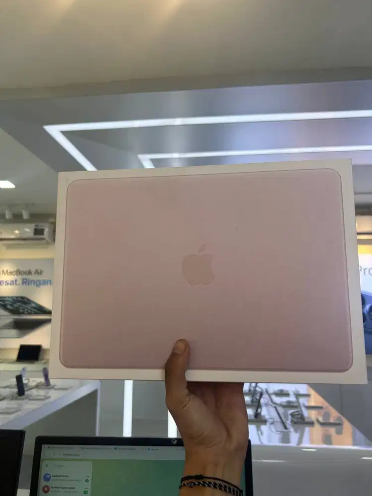 MACBOOK NEO 8/256 RESMI NEW!!!