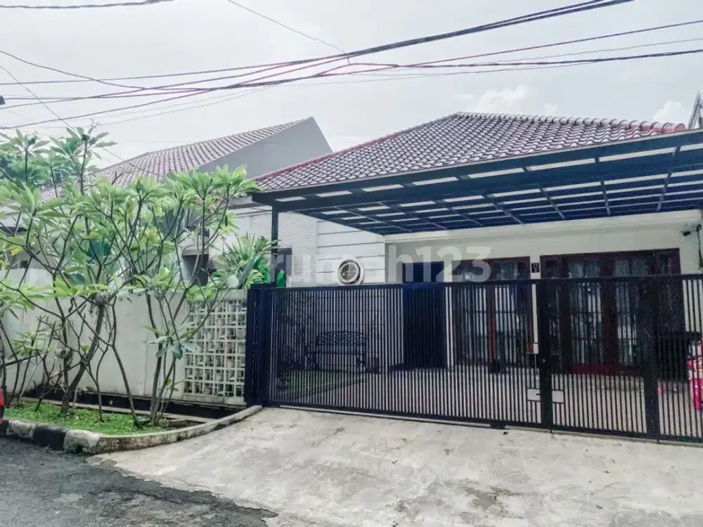 Rumah siap huni....semi furnish rapi bagus di Villa Melati.Mas