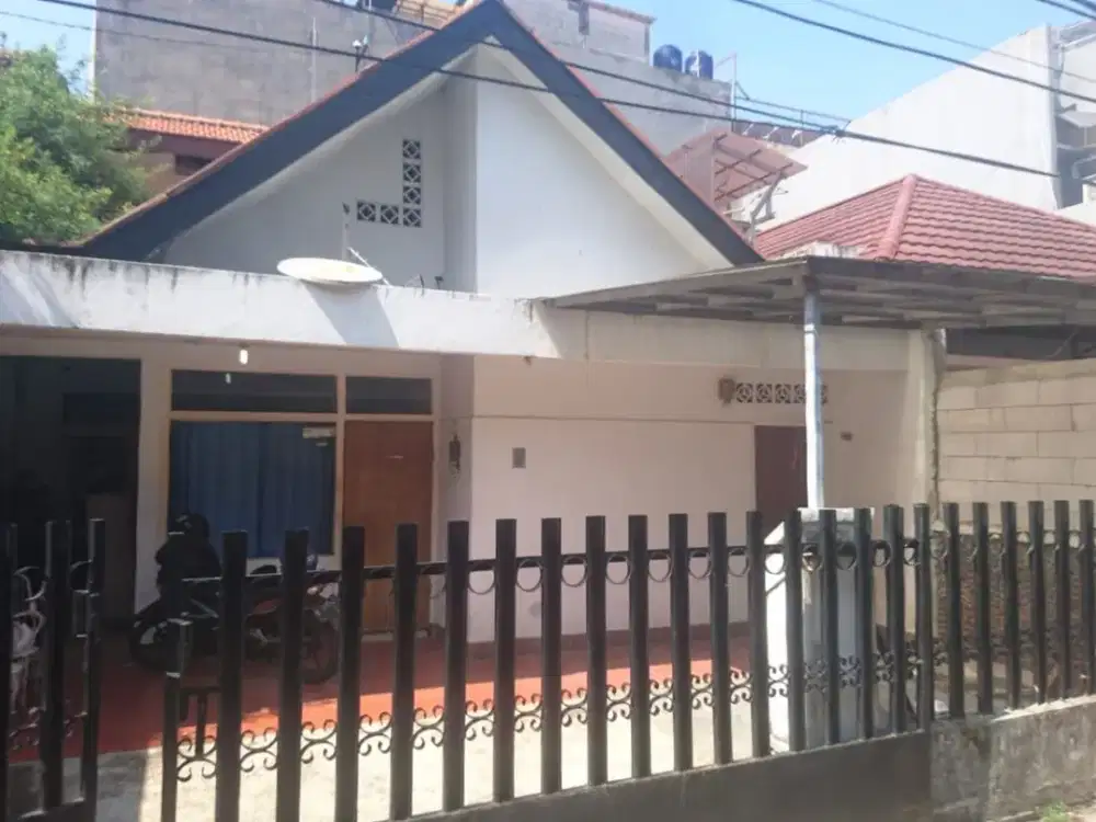 rumah di tengah pusat kota jakarta dekat keperkantoran, pusat bisnis , olahraga harga murah