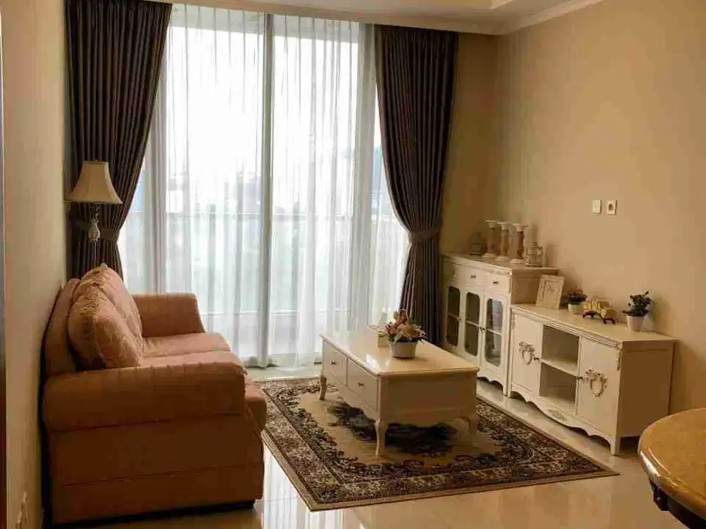 Disewakan Unit Jakarta Barat Taman Anggrek Tipe Kondominium 2BR+ Kondisi Furnished