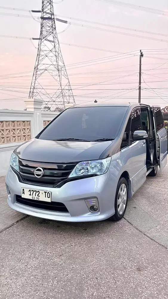 NISSAN SERENA HWS 2014