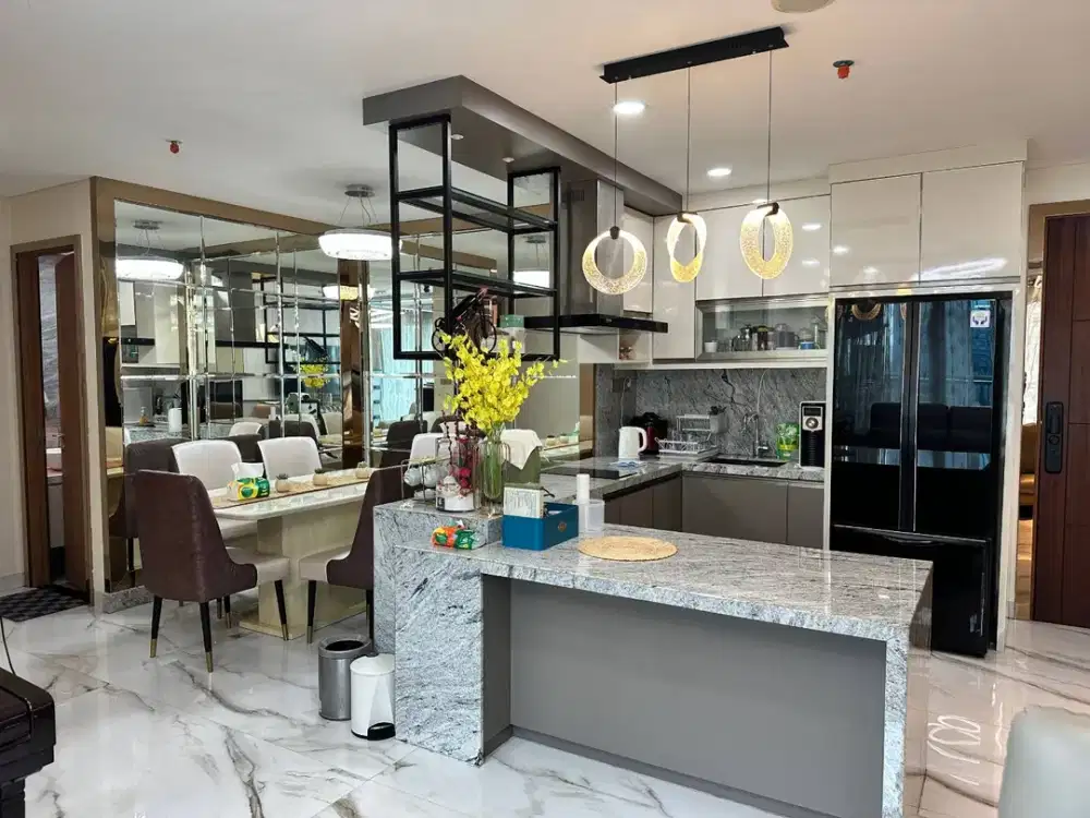 Disewa Apartemen Furnished Pusat Kota Reiz Condo