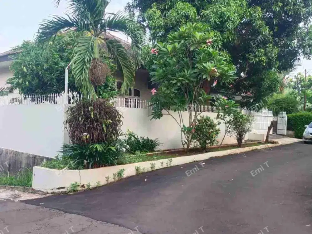 Rumah Hook di Mega Cinere Depok Jawa Barat