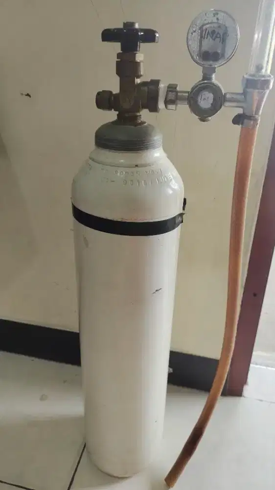 Tabung oksigen kecil