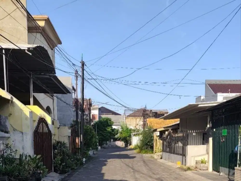 DIJUAL RUMAH SUTOREJO INDAH - PERLU RENOV