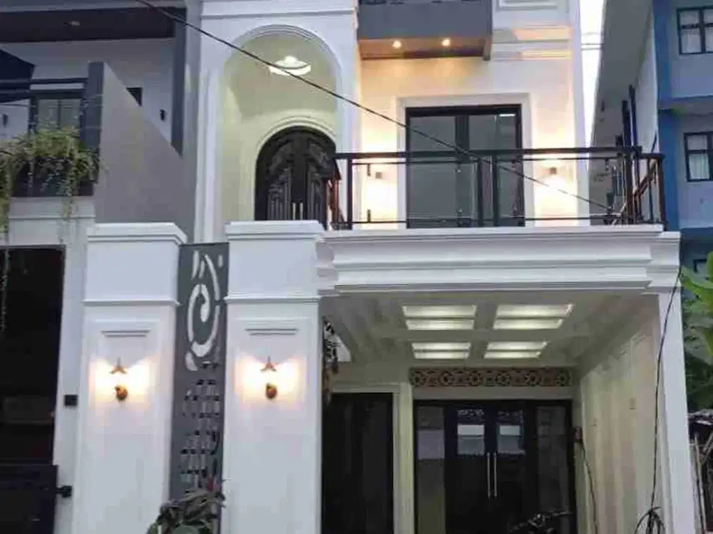 Dijual Rumah 3 lantai Perumahan Jatinegara indah Cakung Jaktim