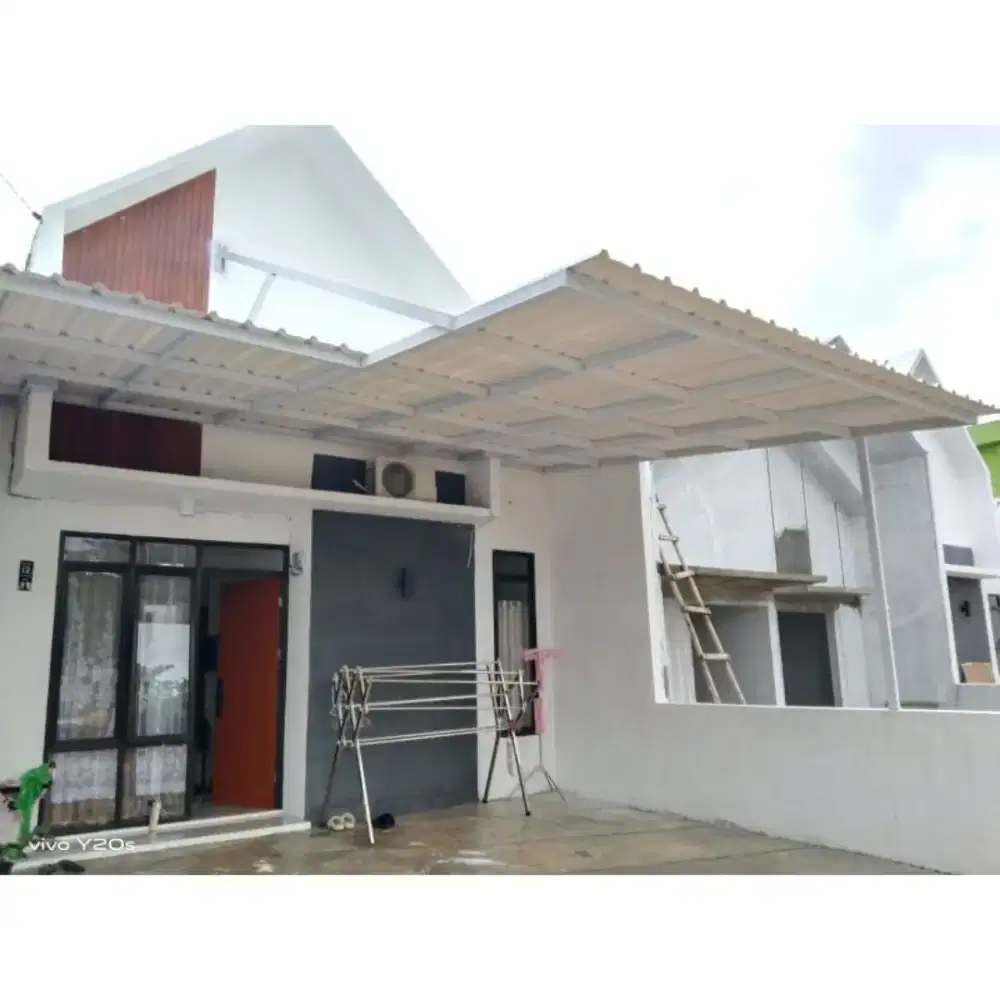 Kanopi baja ringan