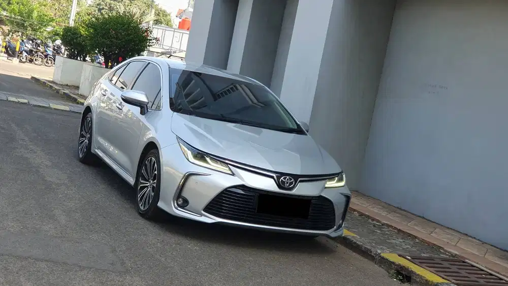 [ LOW KM ] Toyota Corolla Altis 1.8 V AT 2021/2022