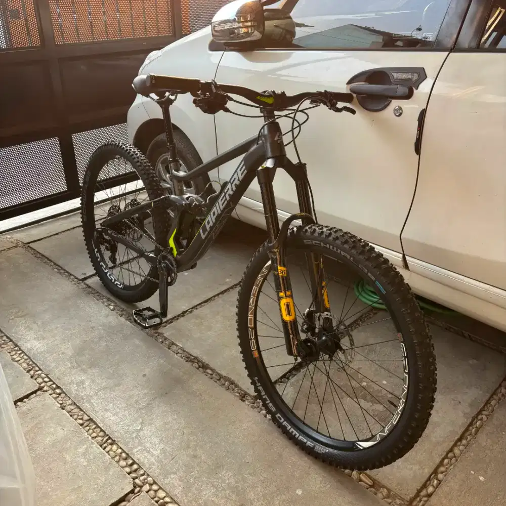 Sepeda MTB Fullsus Lapierre Zesty AM 4.0 Spek Sultan