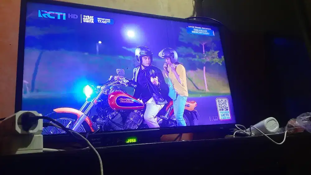 Tv aqua 32 inci
