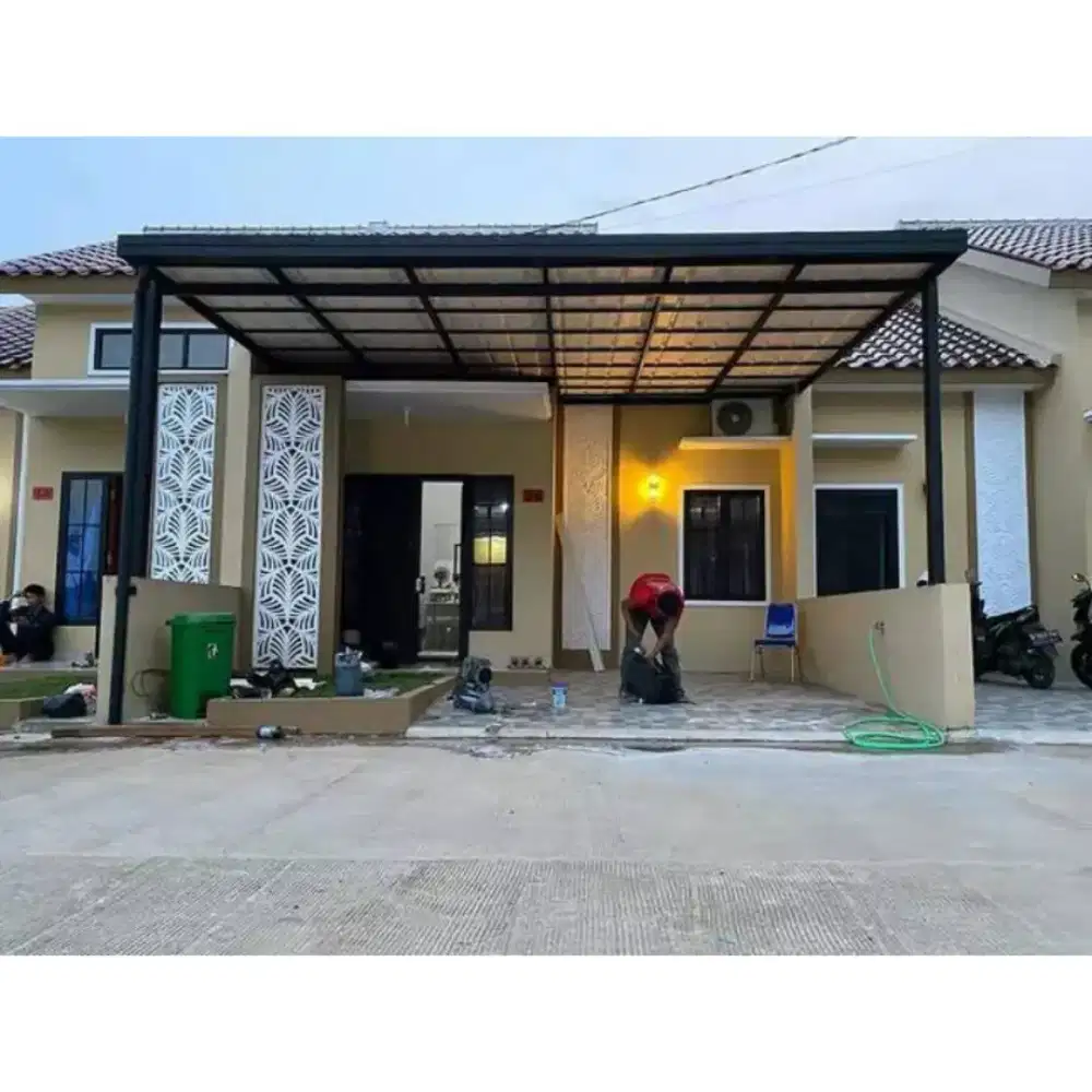 Kanopi baja ringan