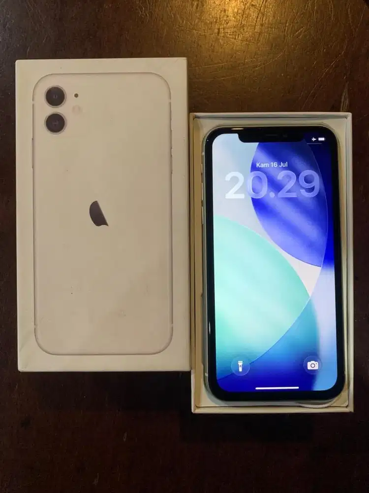 Iphone 11 128gb putih fullset