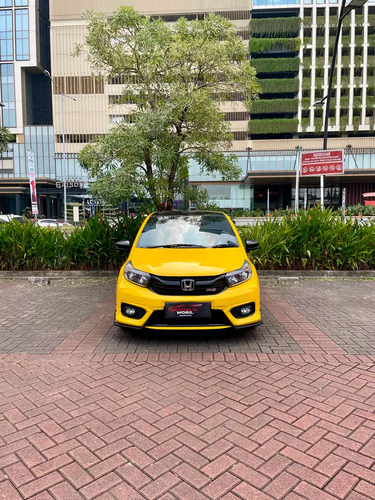 Honda Brio RS 1.2 CVT 
NIK 2022