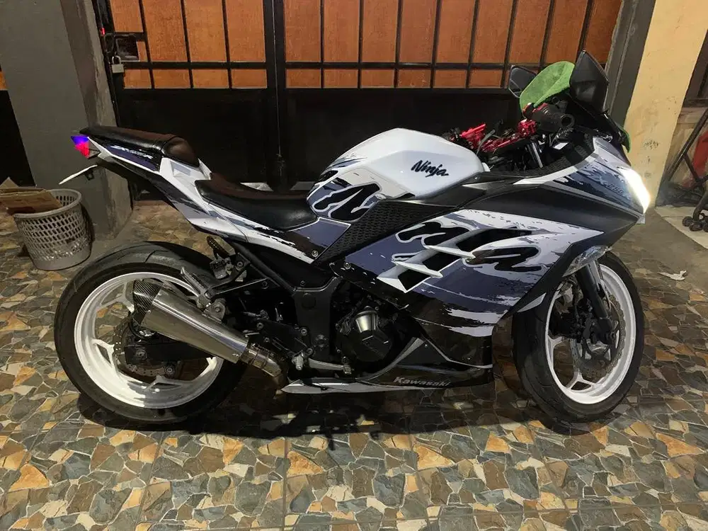 Ninja 250 FI 2014