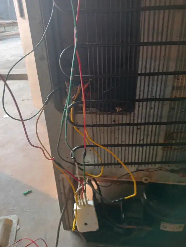 Servis elektronik
