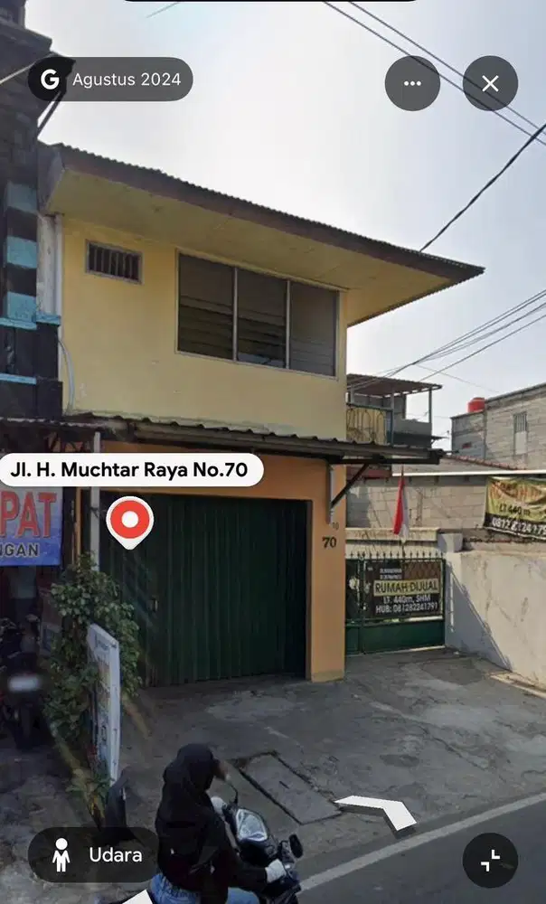 Rumah Sekaligus Tempat Usaha