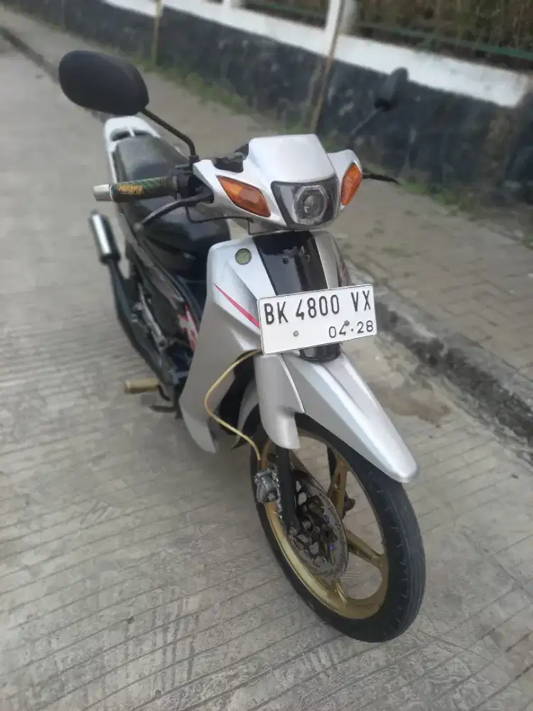 F1zr 2003 fullclutch warna perak