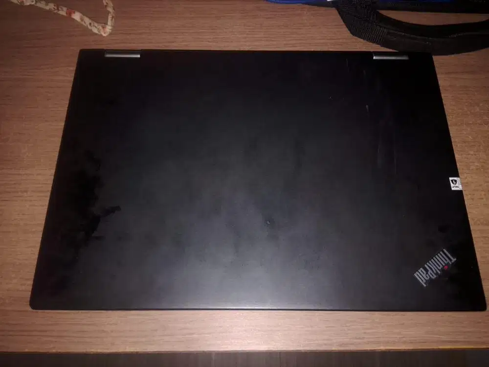 Laptop lenovo yoga 370 gen 7