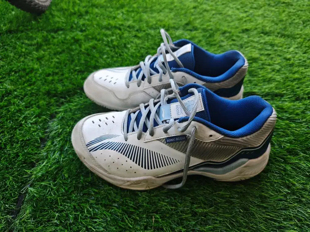 Sepatu Badminton Lining ORI