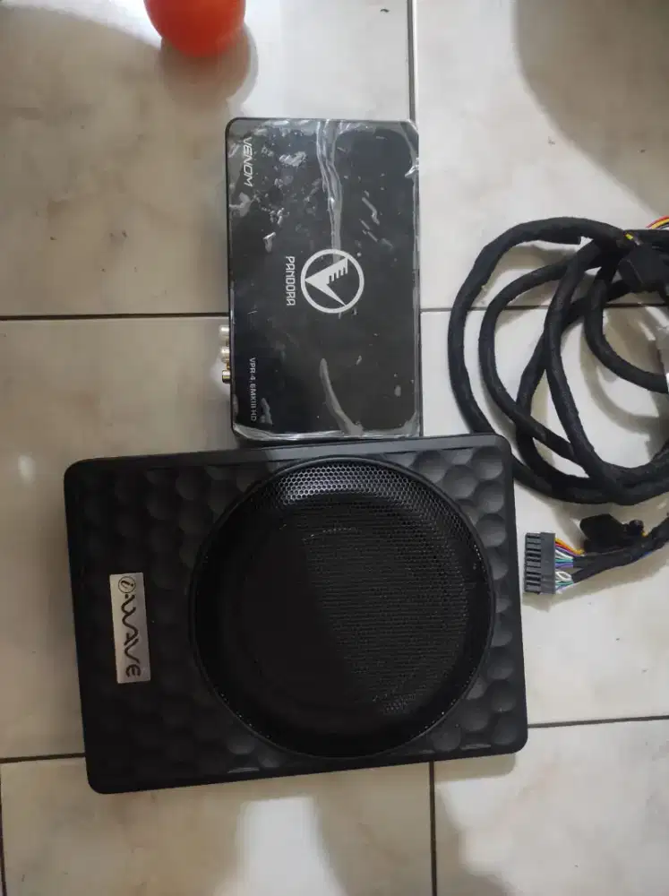 DSP venom pandora VPR-4.6MK2 8chanel & subwoofer kolong iwave ISW-858