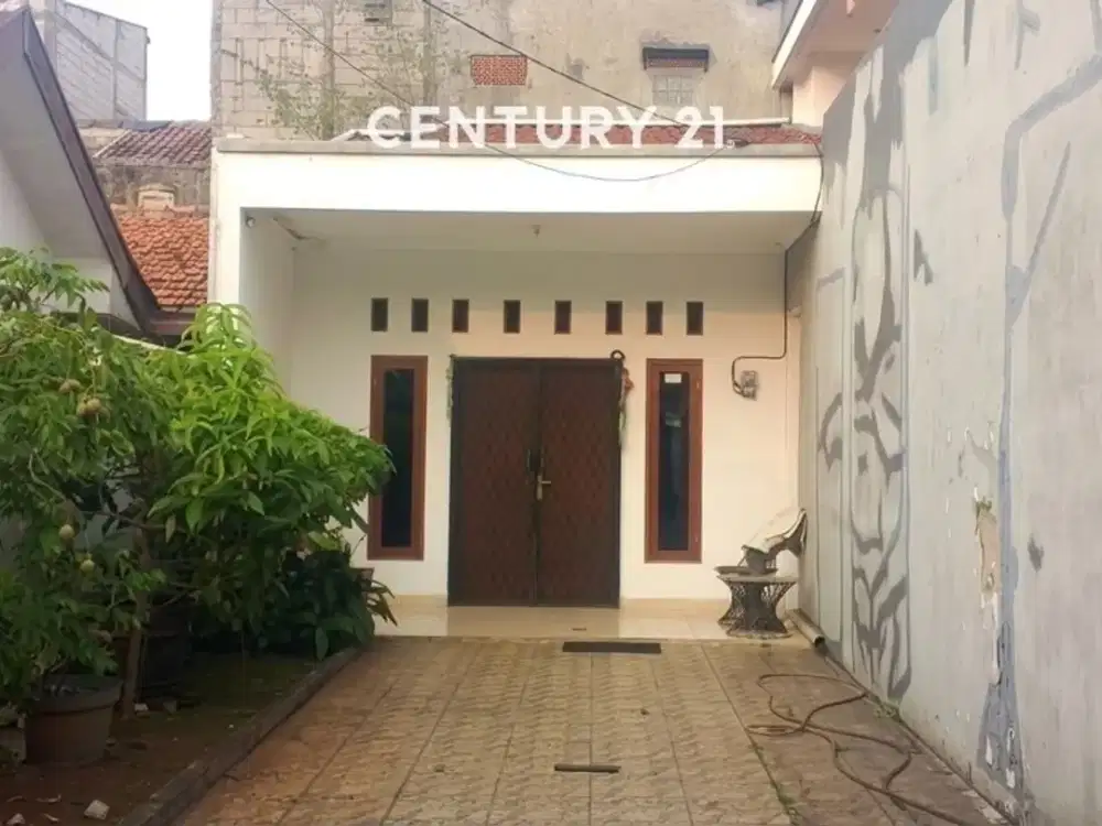 Dijual Rumah Berikut Tanah Kosong Bonus Kontrakan