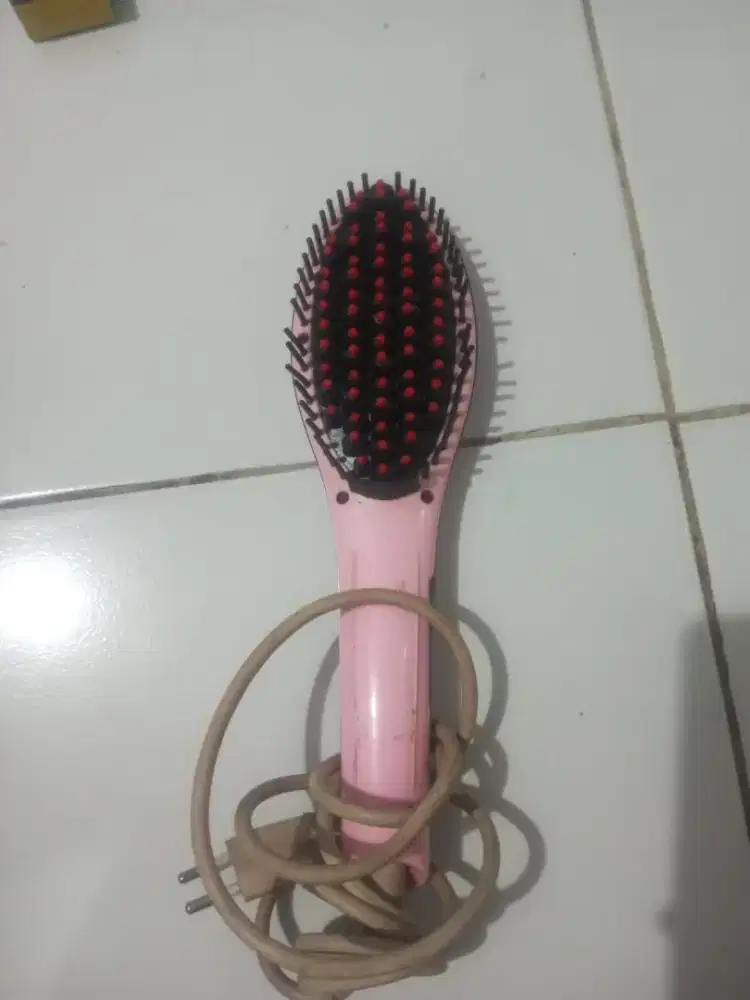 Sisir Catok kan Rambut
