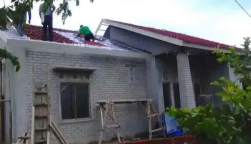 Menerima pemasangan rangka atap rumah Atap baja ringan terpasang murah