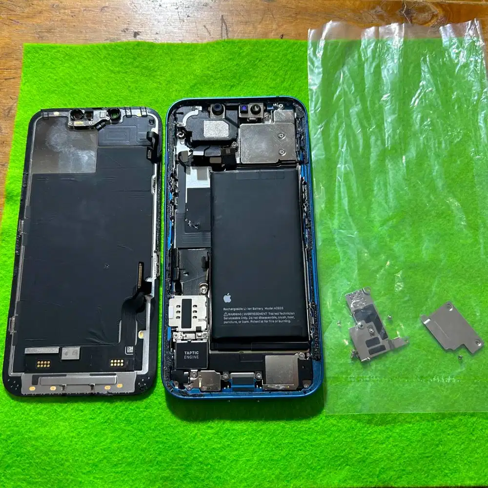 Spareparts iPhone 13 Copotan Ori Bawaan