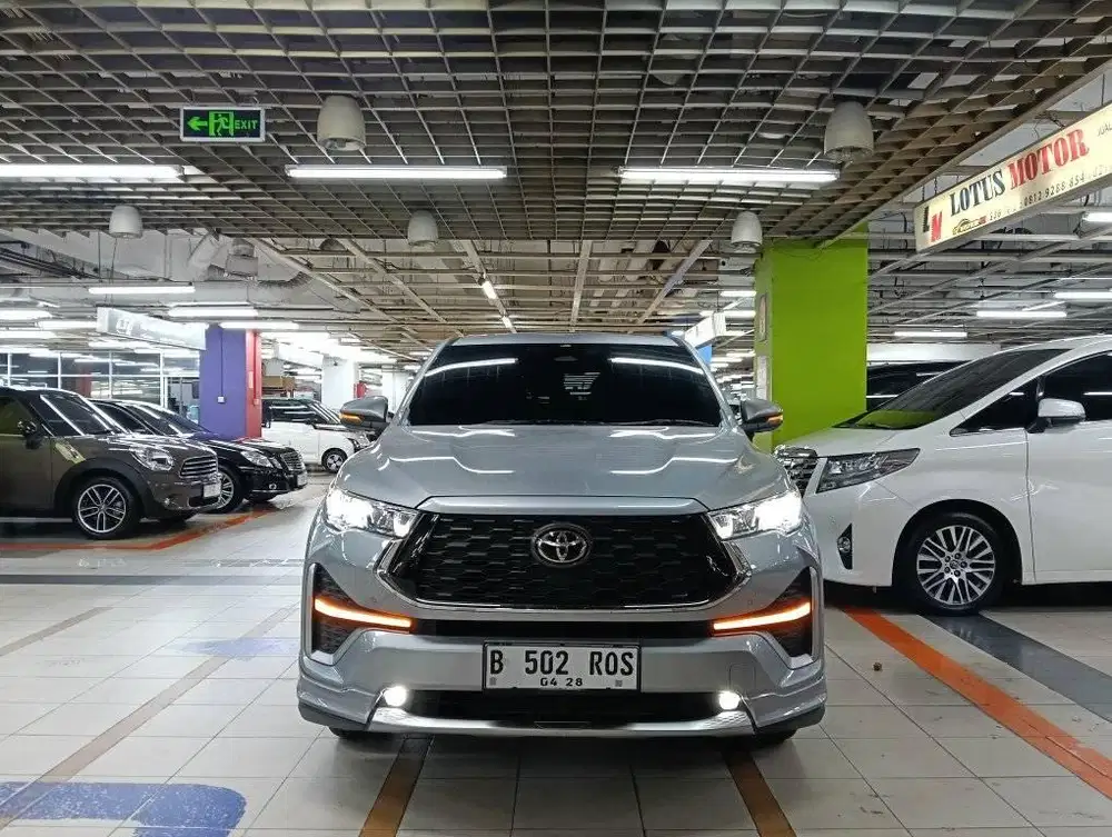 Toyota Innova Zenix Q 2.0 Haybrid TSS modelista Automatic 2023