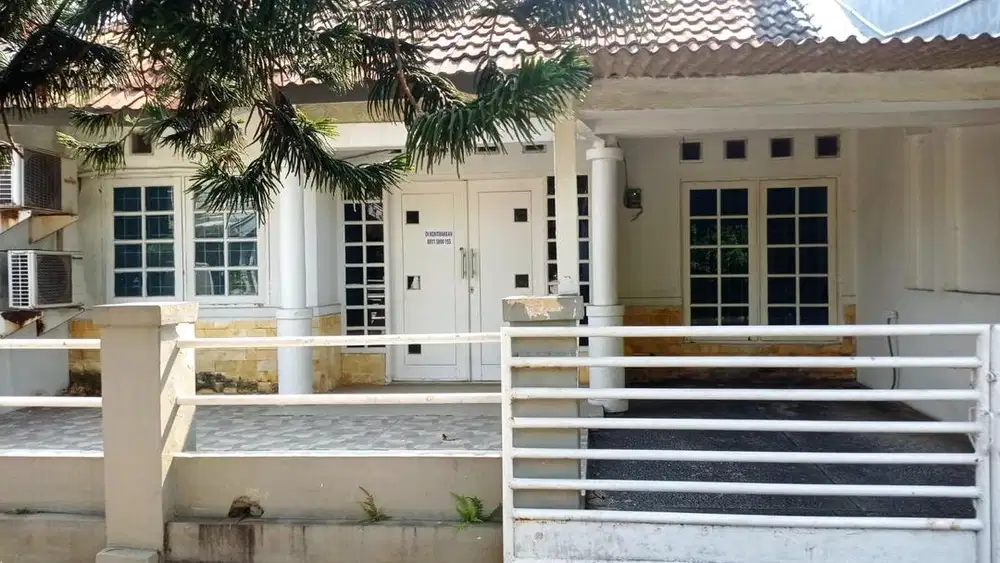 Disewakan Rumah Baru Renov Cluster Kuricang Bintaro Jaya sek 3