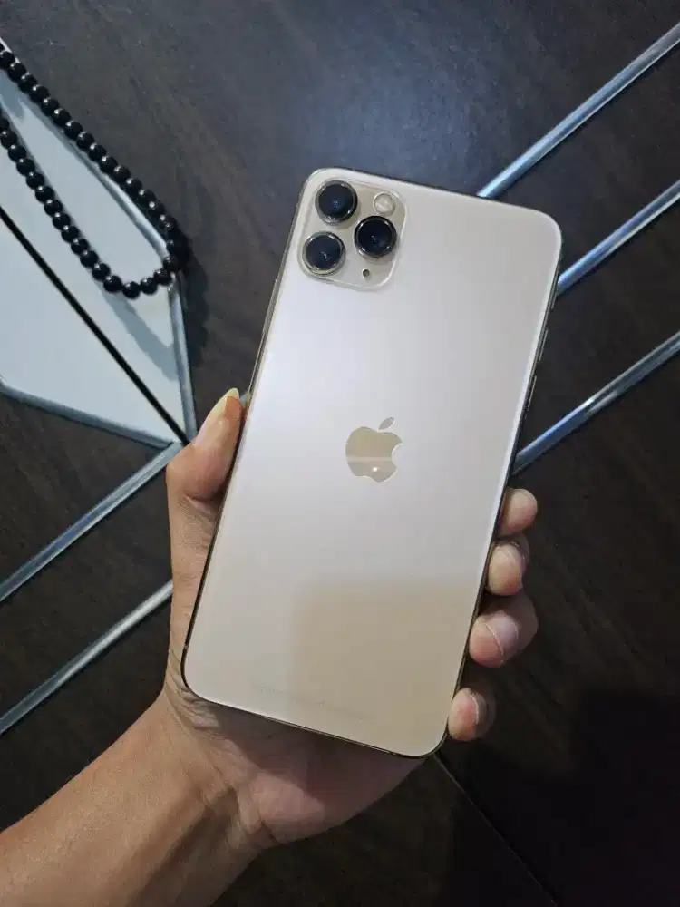 IPhone 11 ProMax Inter Fullset Mulus