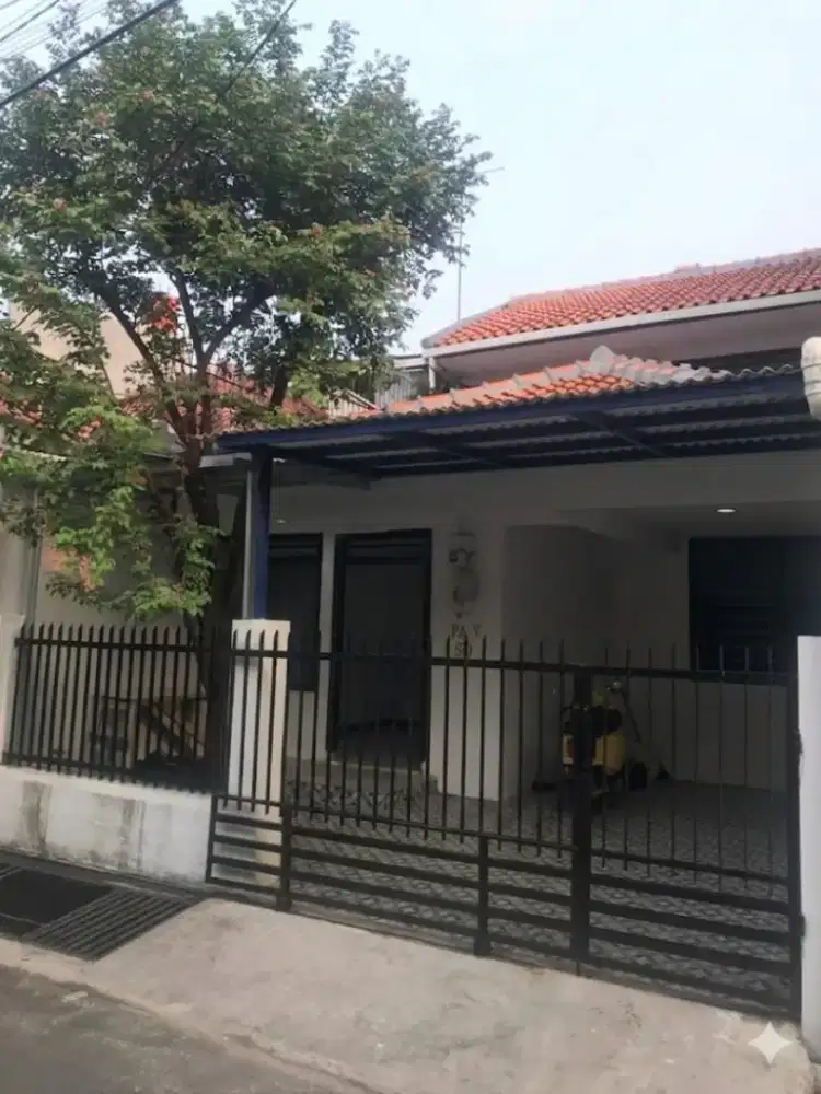 Sewa Rumah Siap Huni
Pulo Asem Rawamangun
Jakarta Timur