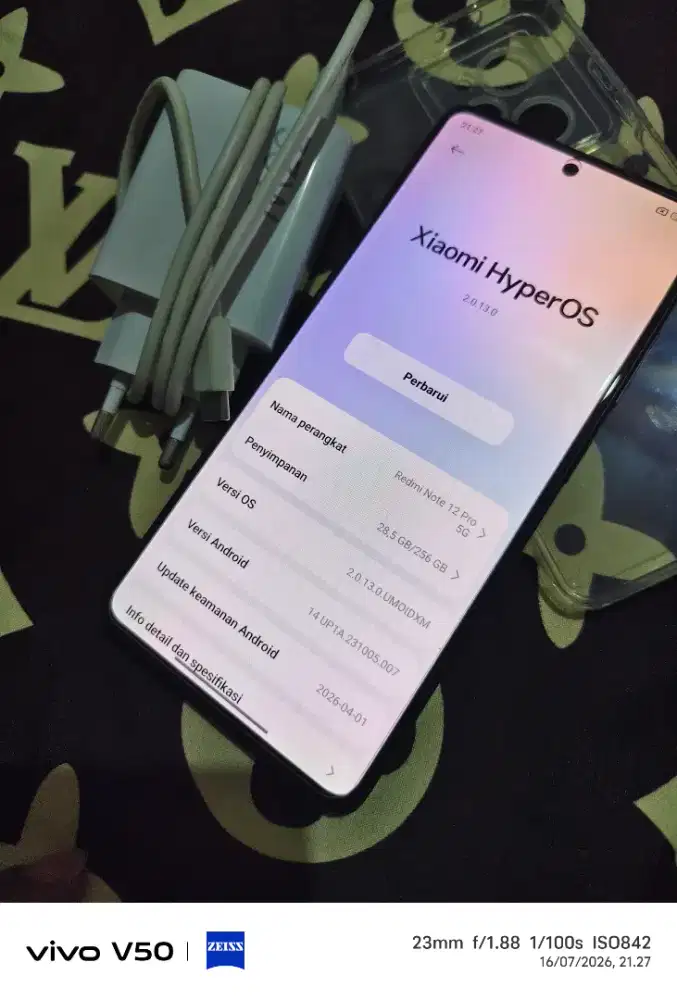 Redmi note 12pro 5G ram 8+8/256 hp casan aja 33wat ngebut