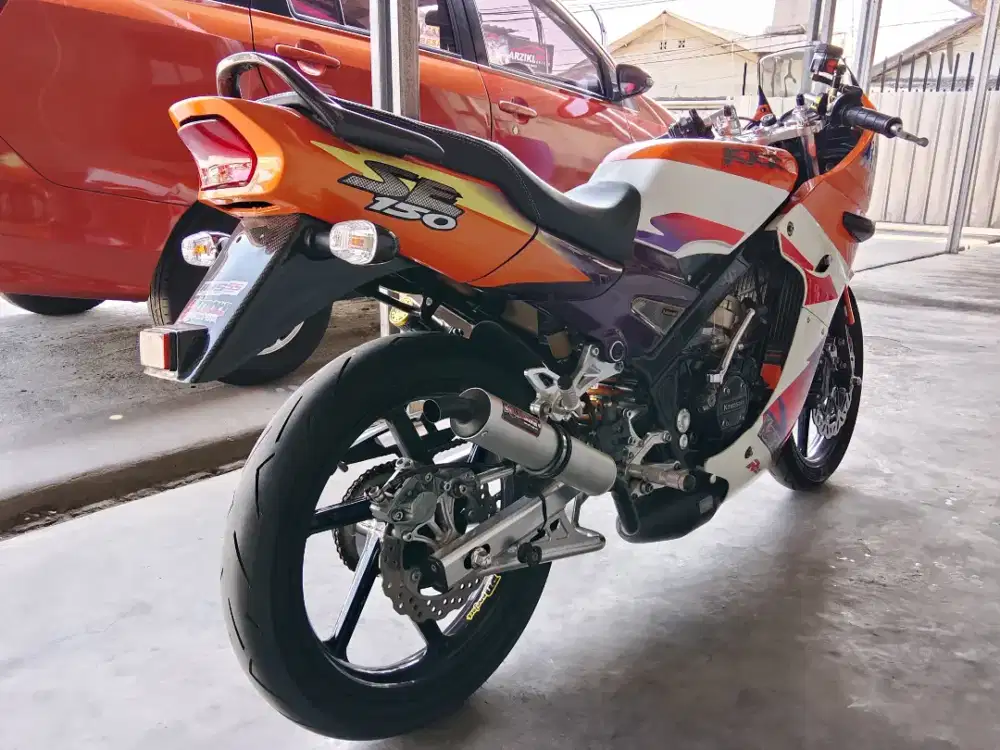 Kawasaki Ninja R