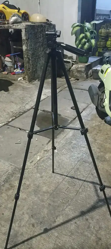 Tripod kamera 3 kaki