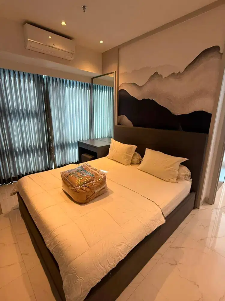 DISEWAKAN APARTEMEN FULL FURNISHED LA VIZ MANSION SIAP HUNI