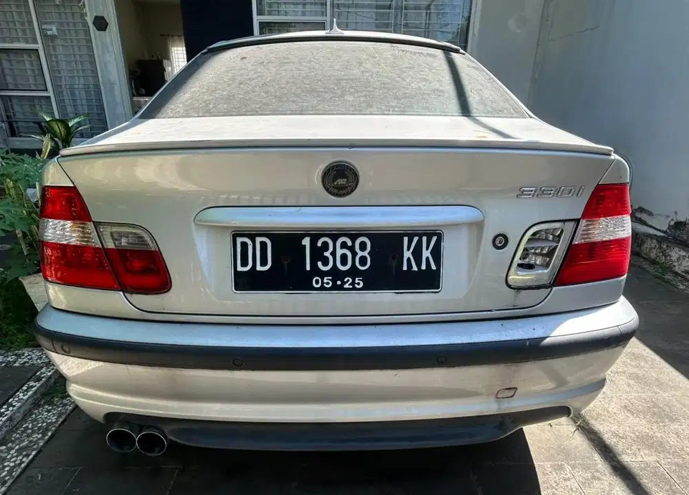 Dijual BMW E46 330i 2003