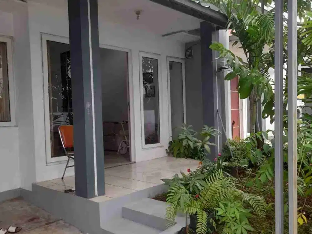 Di jual rumah di perumahan rafflesia resident