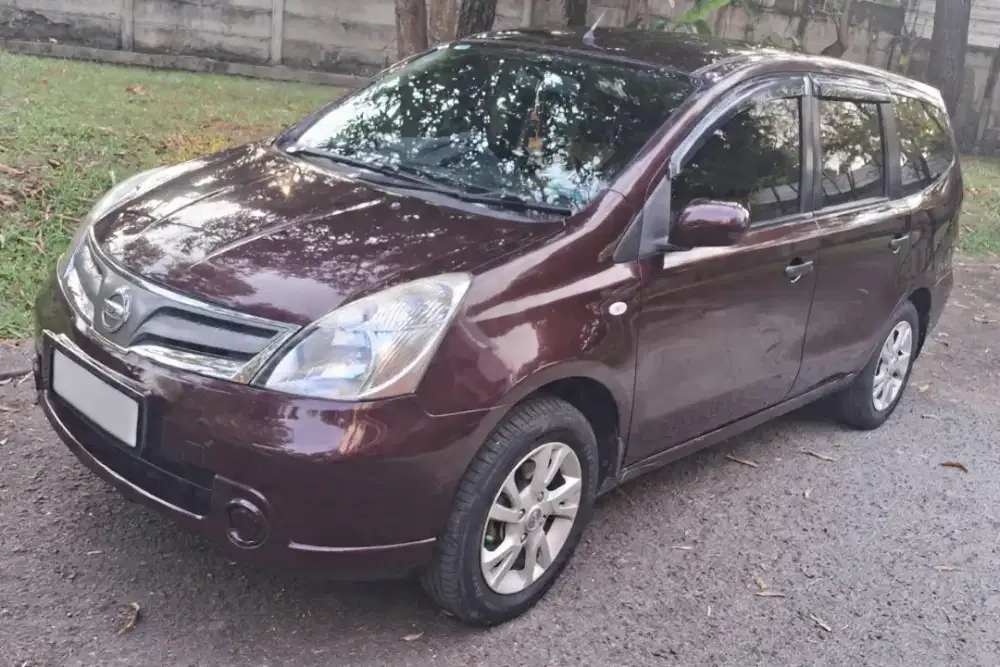 Nissan grand livina manual tahun 2012 km 76 ribu service record nissan