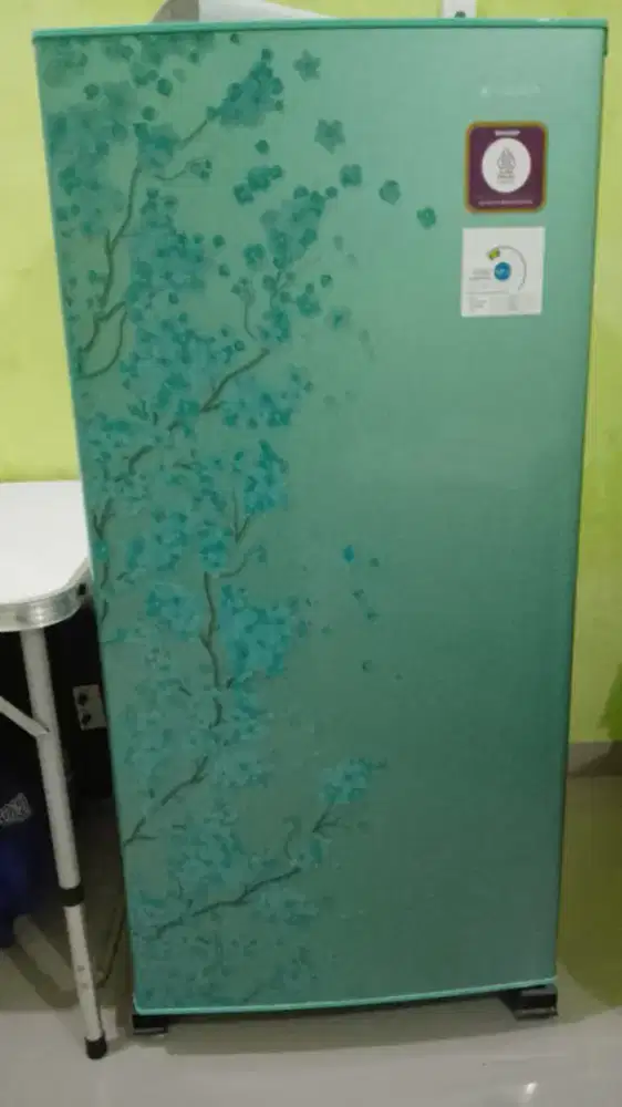 Kulkas sharp 1 pintu