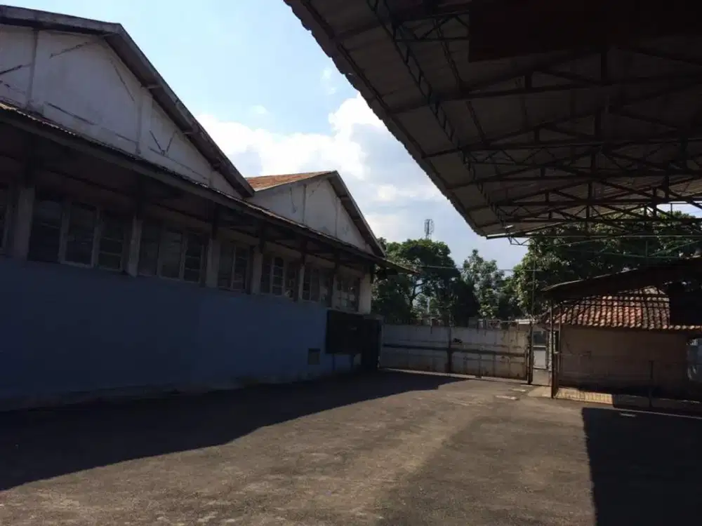 Pabrik Harga Jauh Dari NJOP Strategis di Jalan Raya Ujungberung Bandung