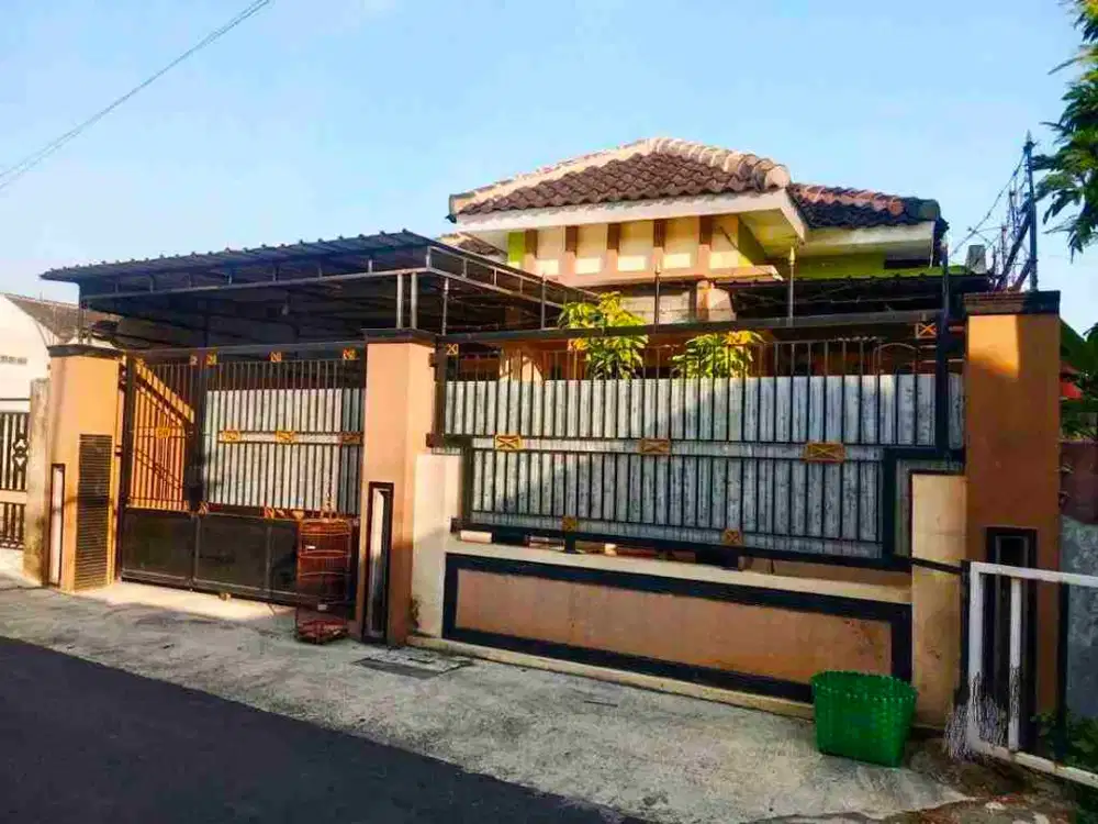 Rumah Bagus Terawat Siap Huni di Banjarsari