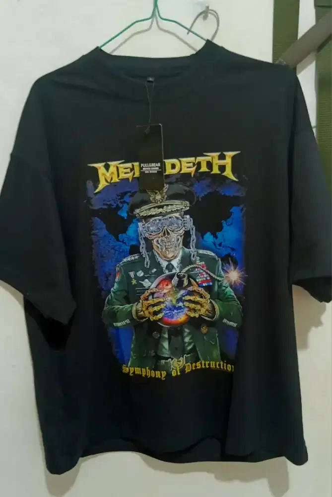 Kaos Hitam Band Metal