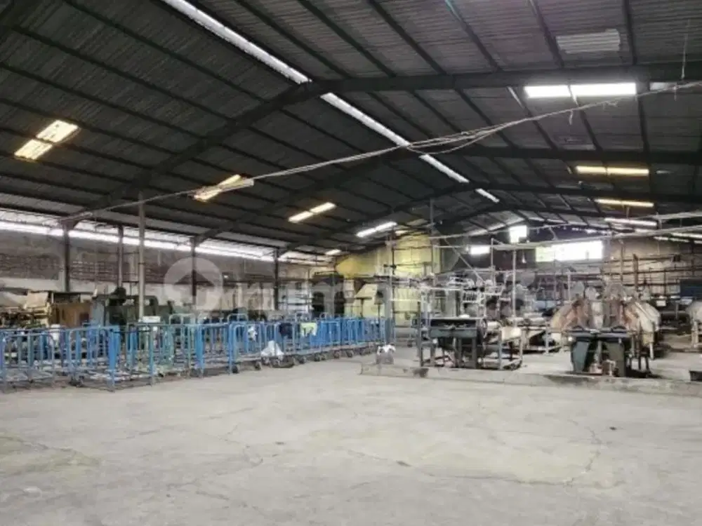 Disewakan Gudang Zona Industri Lokasi Super Strategis Karanganyar Luas 5000m2