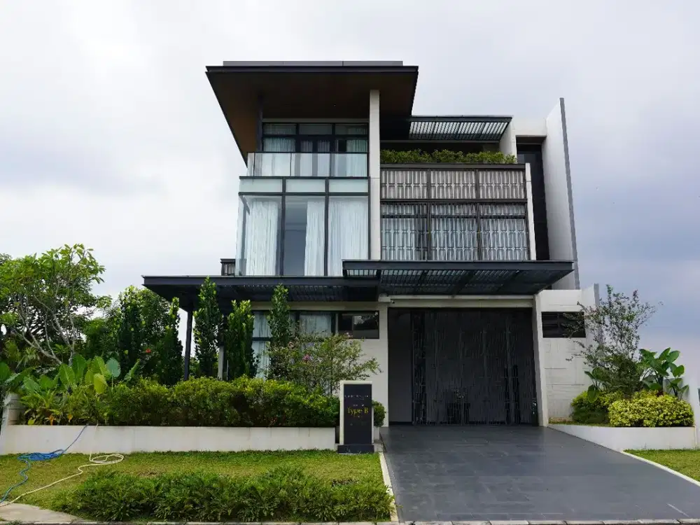 Garden residence At Emeralda Golf Cimanggis
