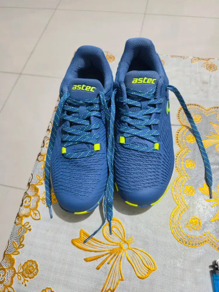 Sepatu Badminton Original Astec Mythos Men's UK 44